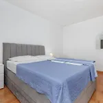 2752a Apartman *